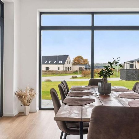 Bright, Quiet, Comfortable Room In A Luxury Home Horsens Zewnętrze zdjęcie